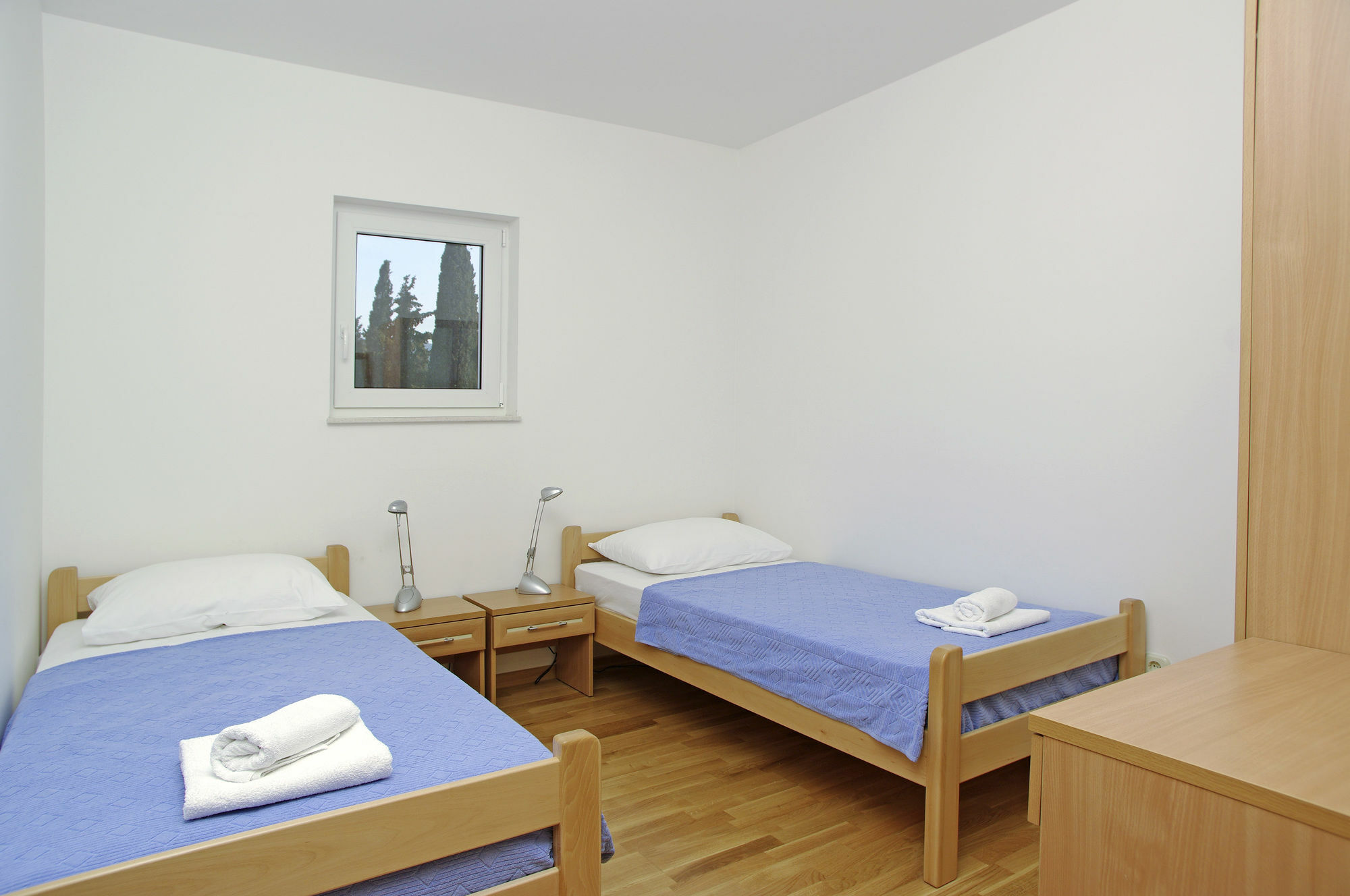 Mirce Aparthotel Marina Gromela מראה חיצוני תמונה